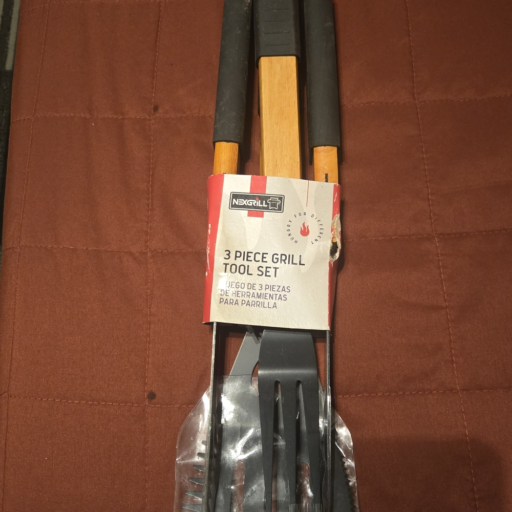 Black and Brown 3 Piece Grill Tool Set